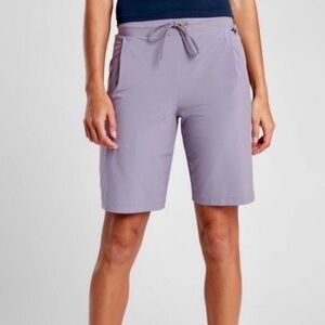 Athleta Venture Bermuda Shorts Size 6